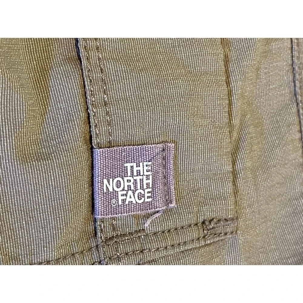 North Face Shorts Mens 38 Reg Cargo s54